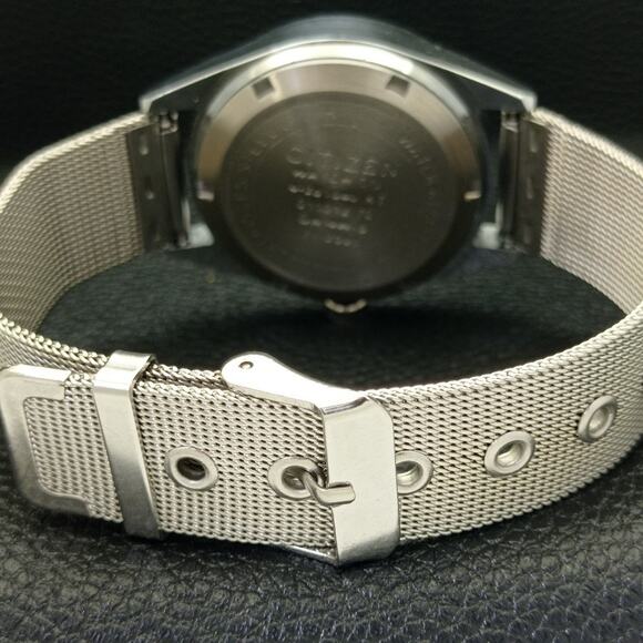 Vintage 1970 Citizen Automatic Mens Silver Watch W/daydate & Gold accents - Picture 2 of 7